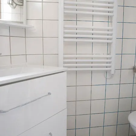 Hostnfly - Charming Apt Near The Arc De Triomphe